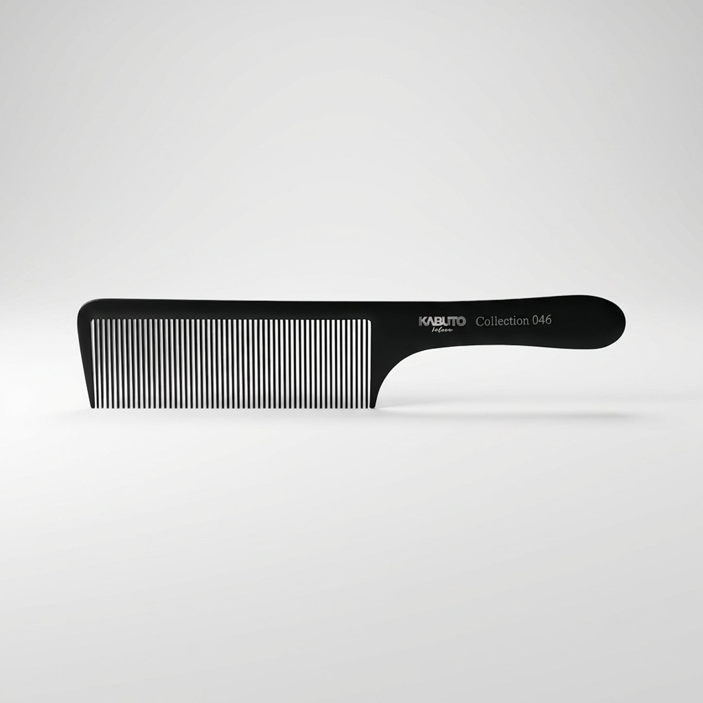 Kabuto Katana Kamm Modell 046 — Produktfoto