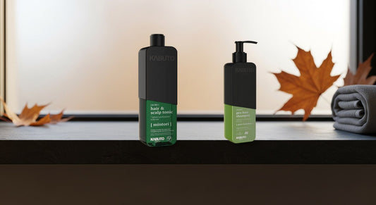 Kabuto Kopfhaut-Tonic Mintori und Anti-Haarausfall Pflege-Shampoo im Herbstlicht
