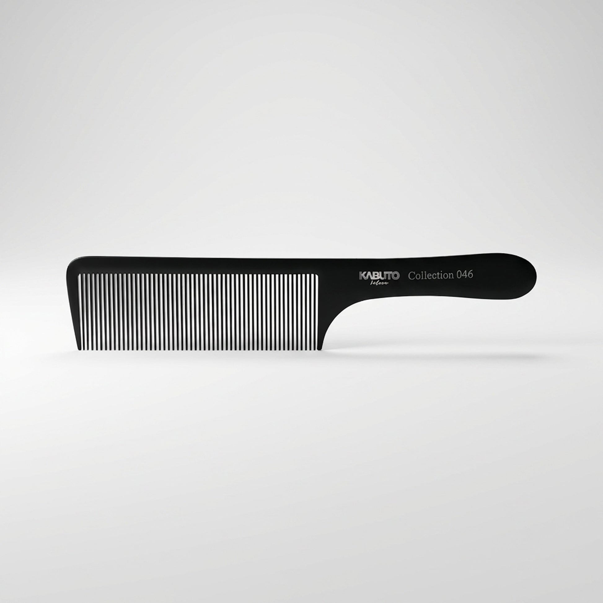 Kabuto Katana Kamm Modell 046 — Produktfoto