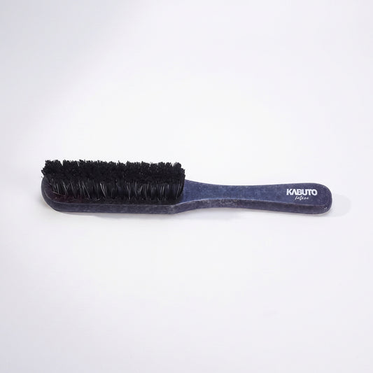 Kabuto Katana Bartbürste Modell L — Produktfoto